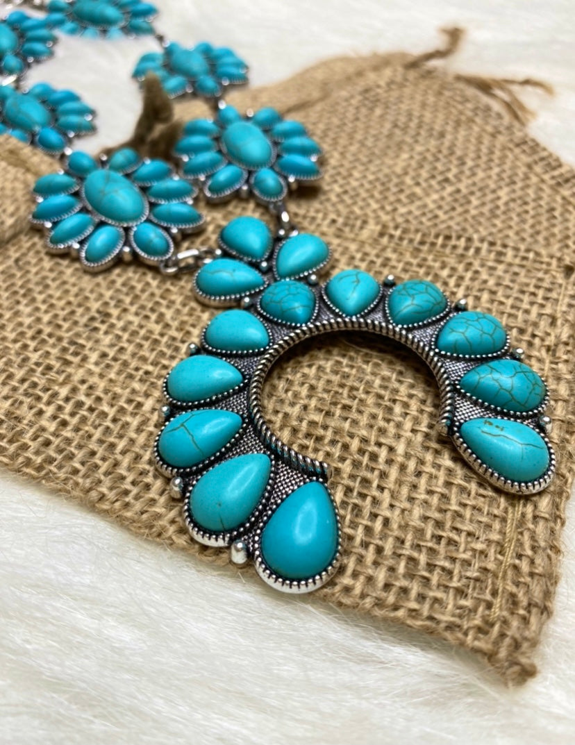 Dolly Necklace in Turquoise